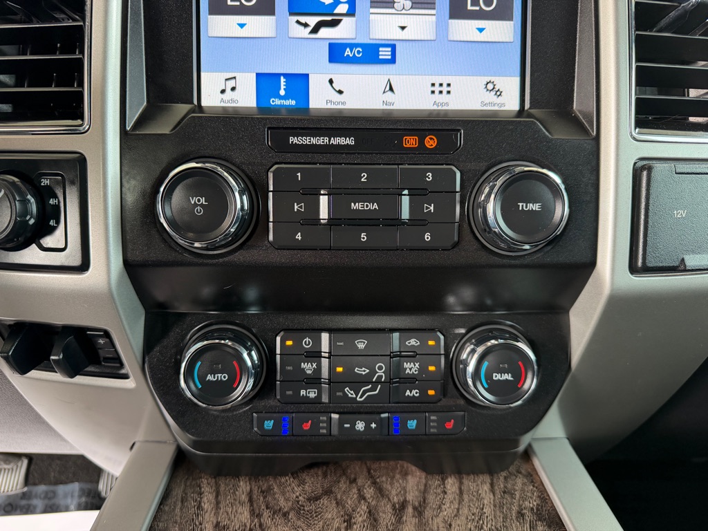Photo 14 of this FORD F250