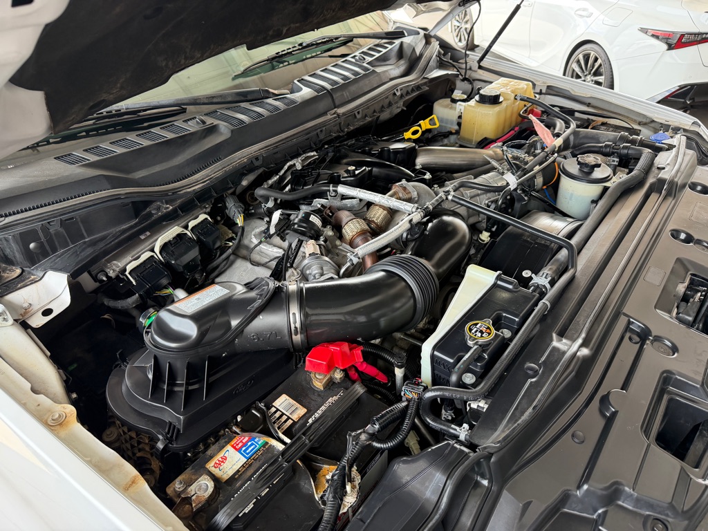 Photo 49 of this FORD F250