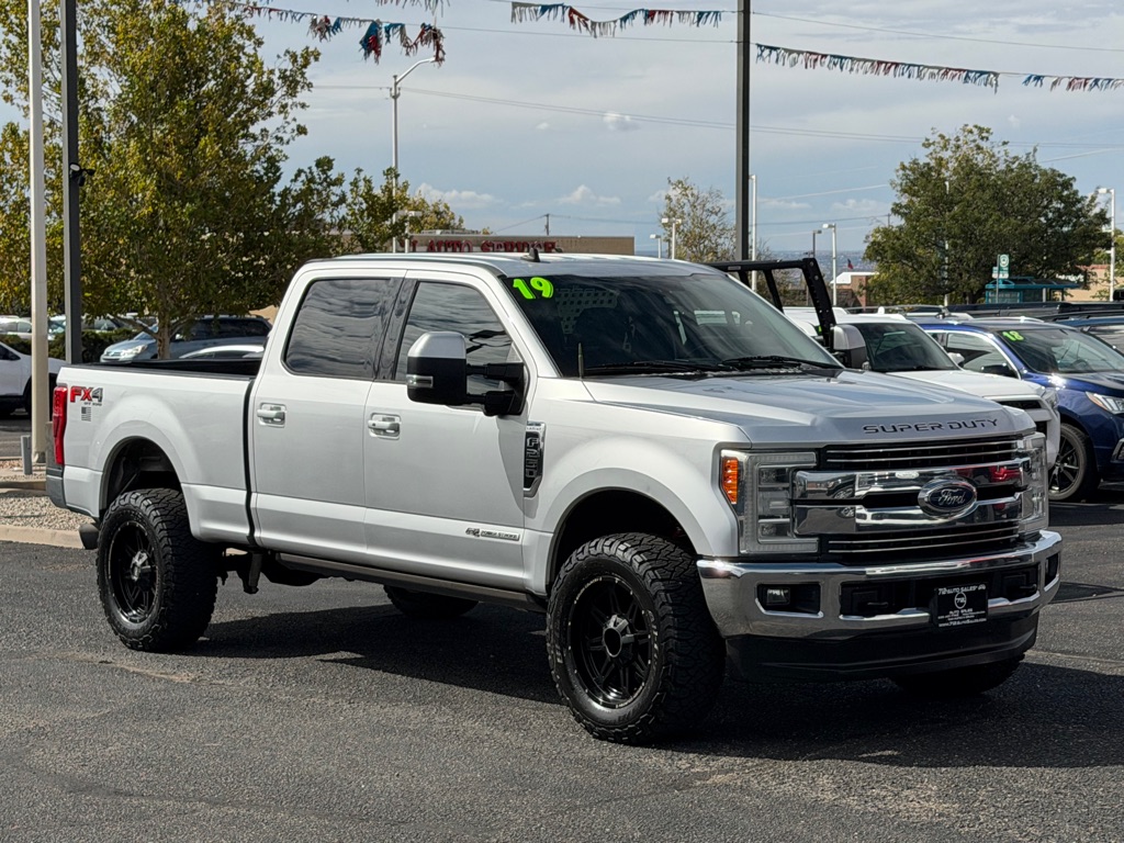 Photo 32 of this FORD F250