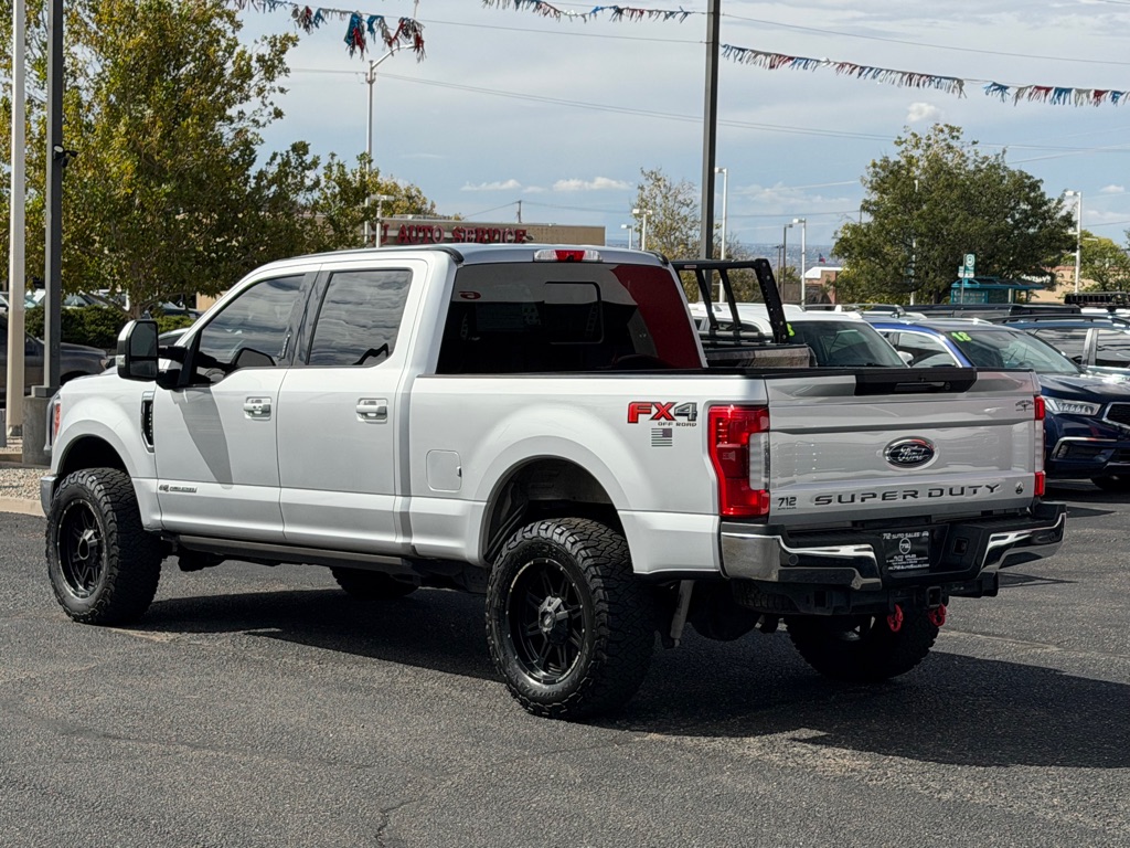Photo 40 of this FORD F250