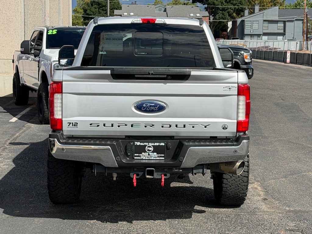 Photo 38 of this FORD F250