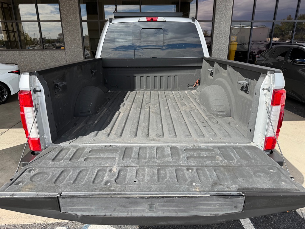 Photo 23 of this FORD F250