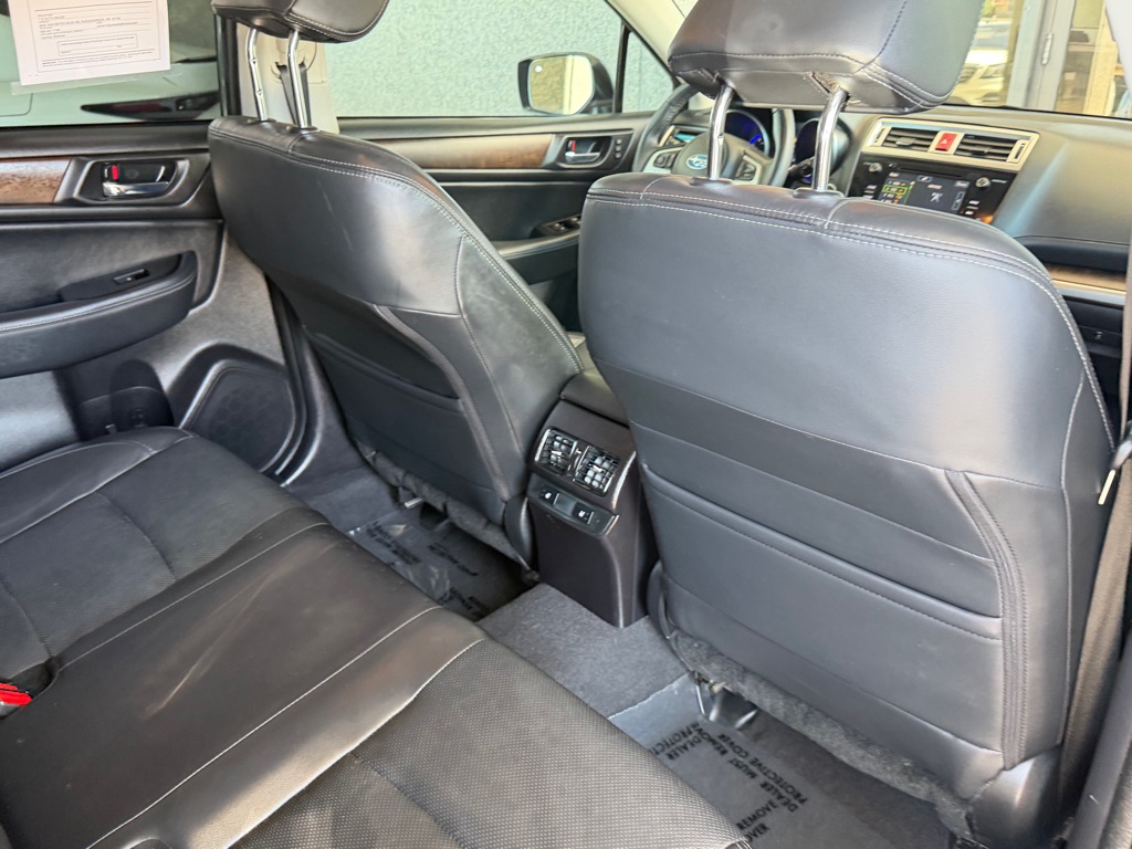 Photo 31 of this SUBARU OUTBACK