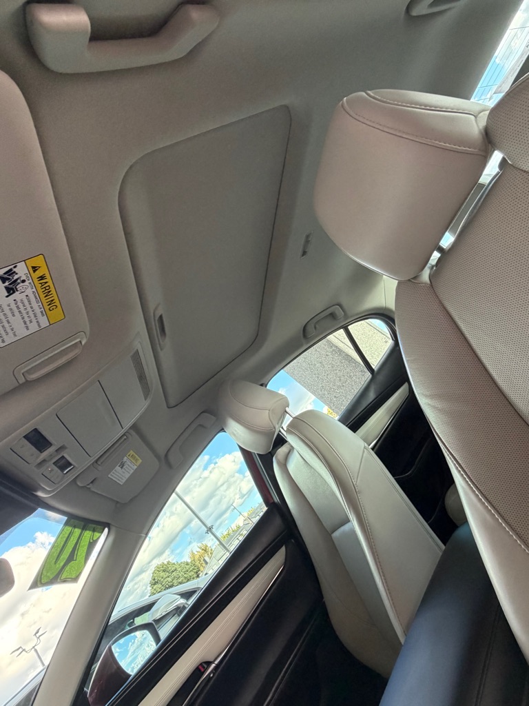 Photo 18 of this MAZDA 3