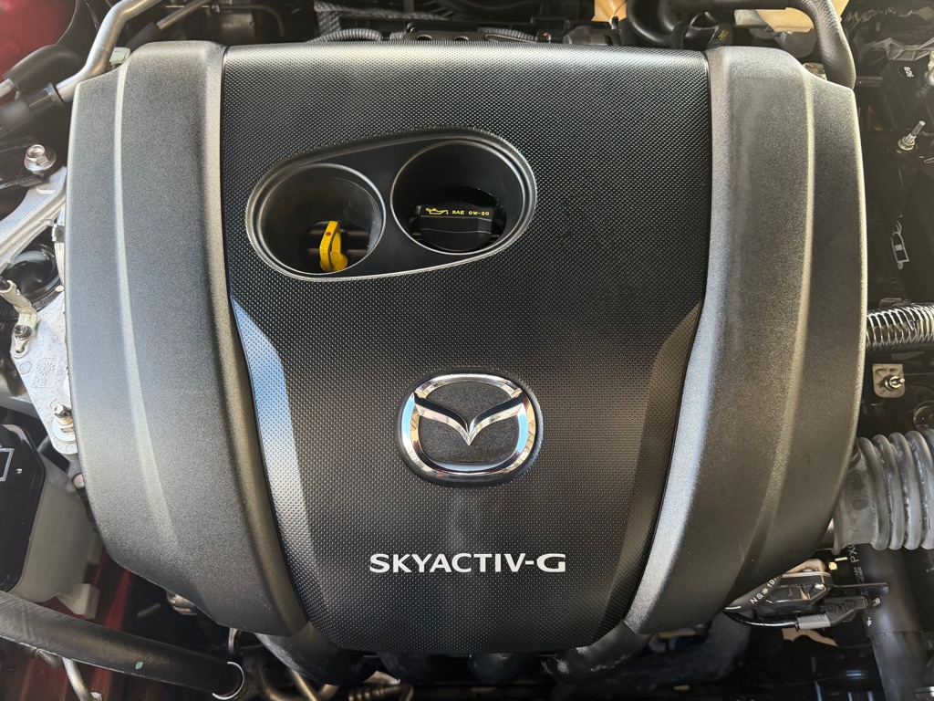 Photo 53 of this MAZDA 3