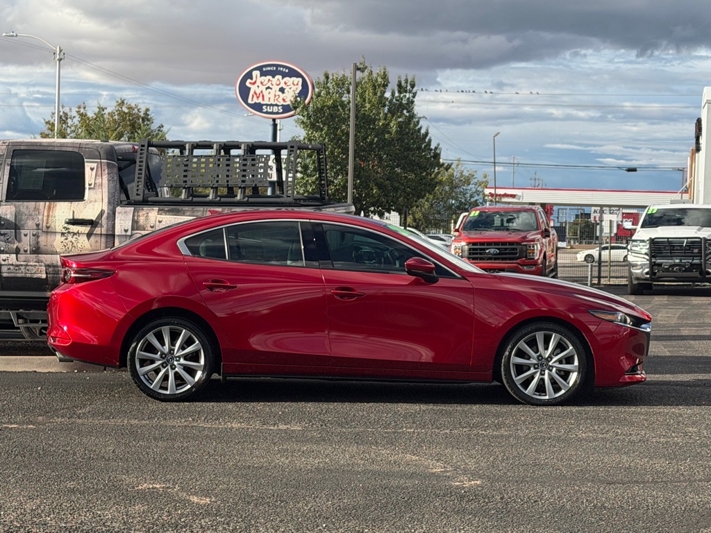 Photo 49 of this MAZDA 3