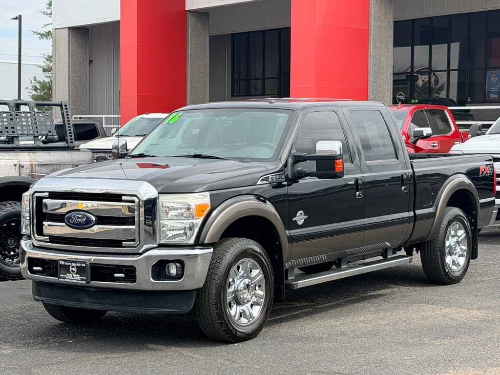 2016 Ford F-250 Super Duty Lariat Crew Cab 4WD