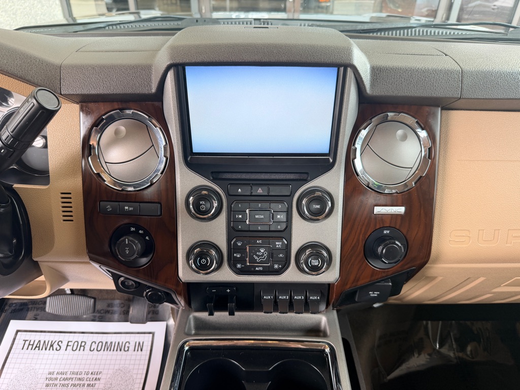 Photo 10 of this FORD F250