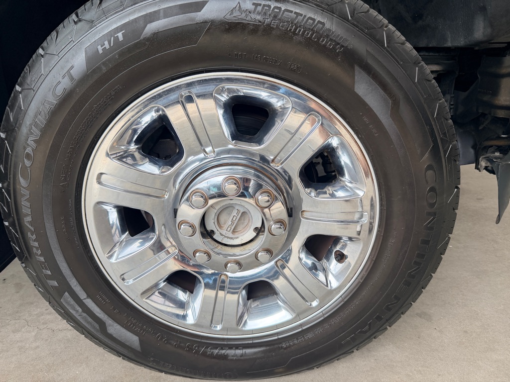 Photo 50 of this FORD F250