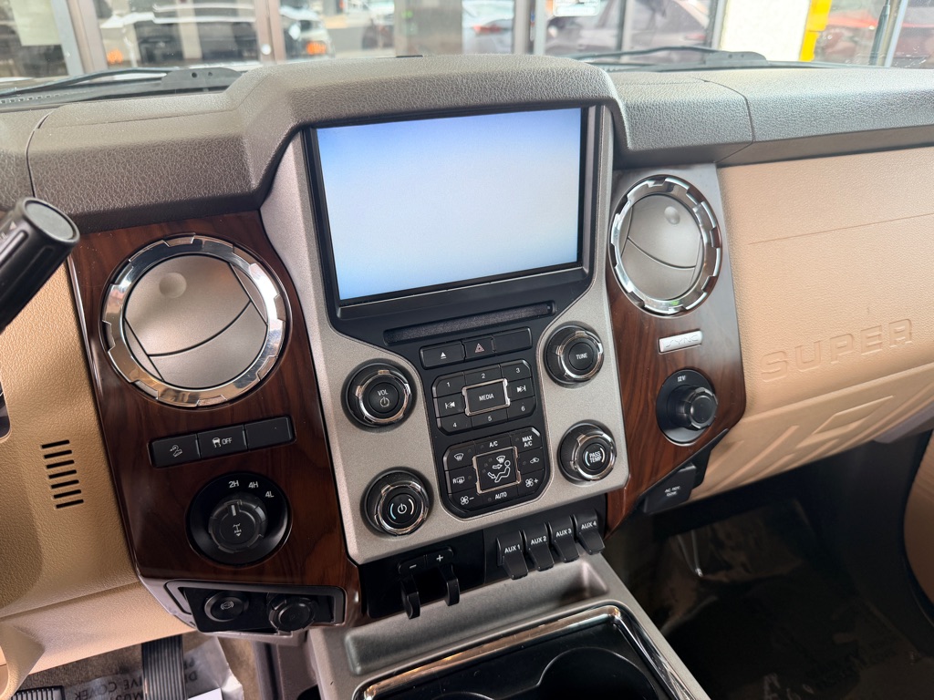Photo 12 of this FORD F250
