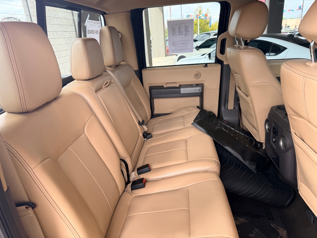 Photo 21 of this FORD F250