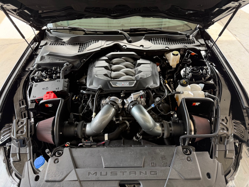 Photo 41 of this FORD MUSTANG