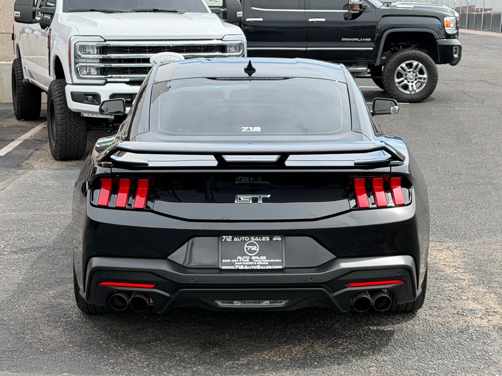 Photo 31 of this FORD MUSTANG