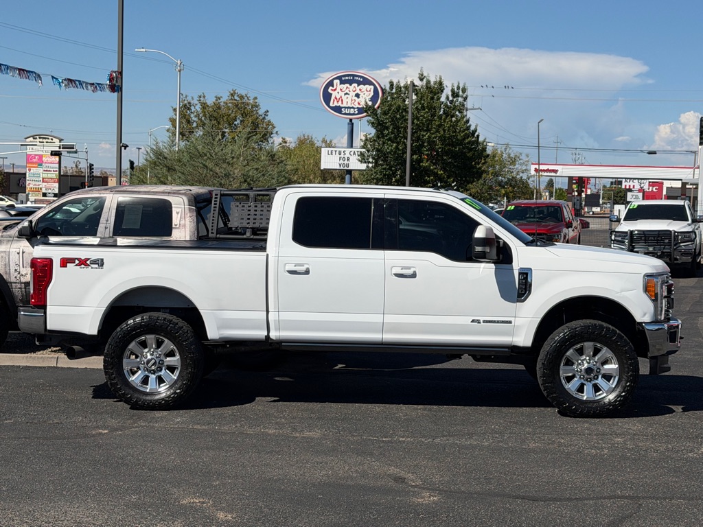 Photo 3 of this FORD F250