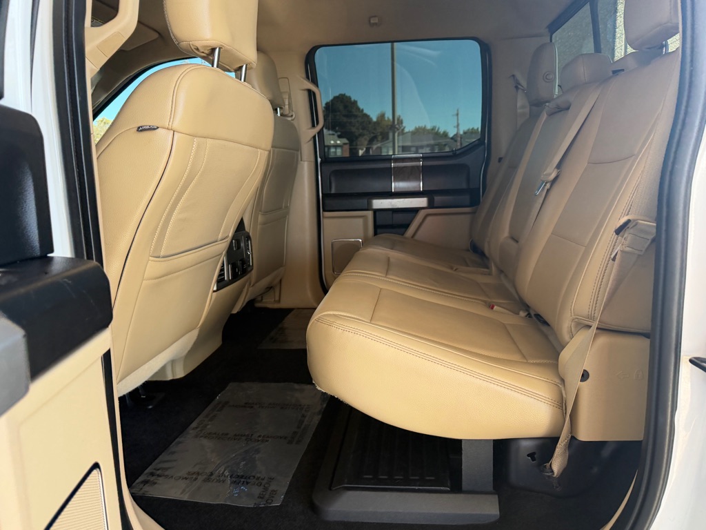 Photo 21 of this FORD F250