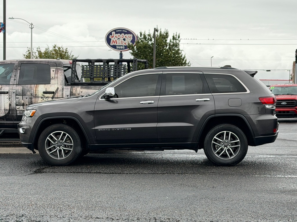 Photo 41 of this JEEP GRAND CHEROKEE