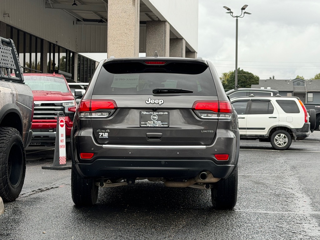 Photo 45 of this JEEP GRAND CHEROKEE