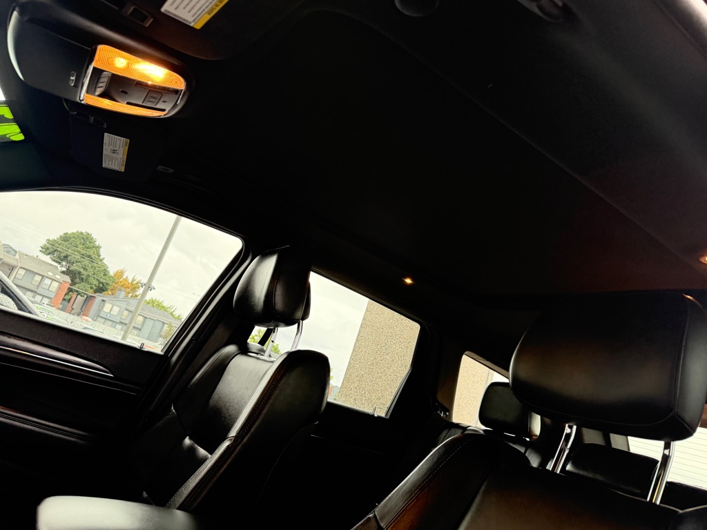 Photo 14 of this JEEP GRAND CHEROKEE
