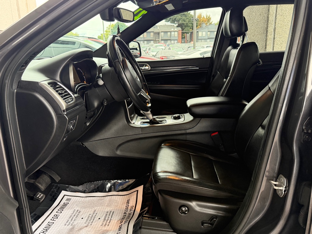Photo 5 of this JEEP GRAND CHEROKEE