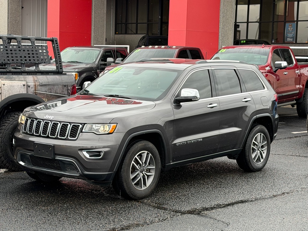 Photo 38 of this JEEP GRAND CHEROKEE
