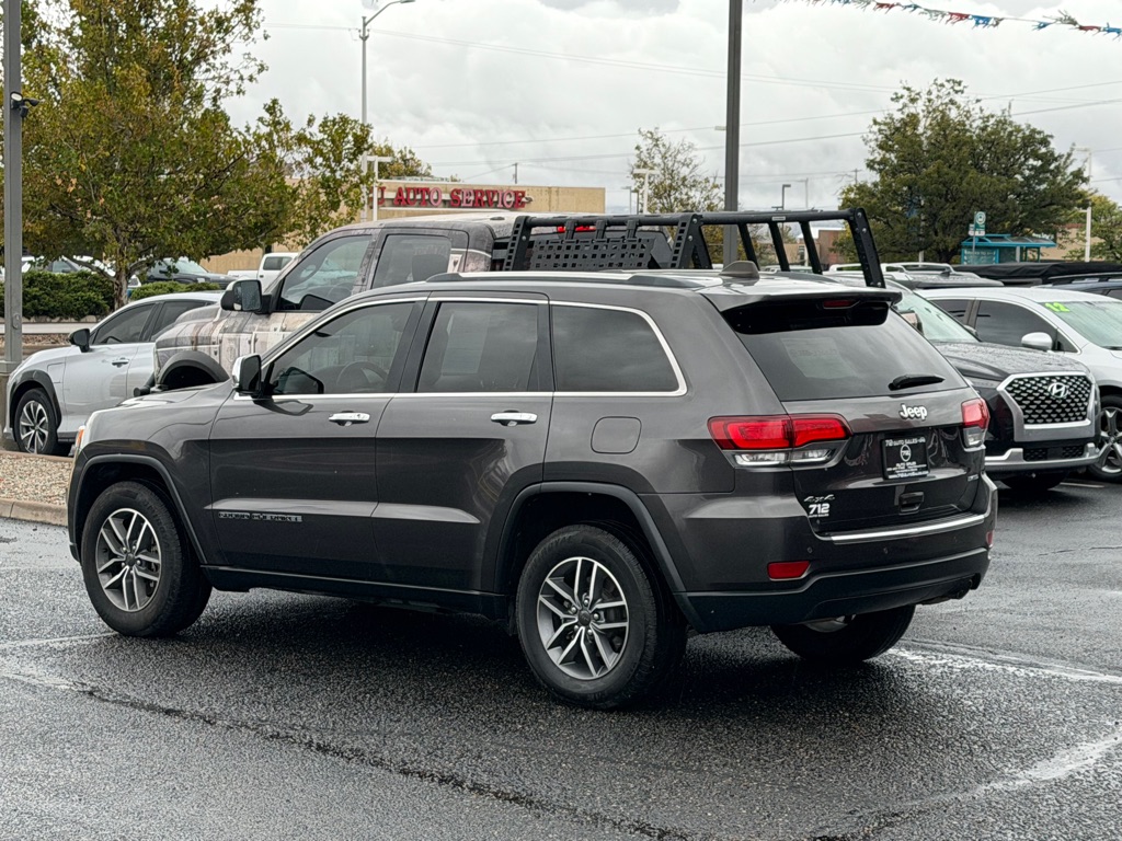 Photo 42 of this JEEP GRAND CHEROKEE