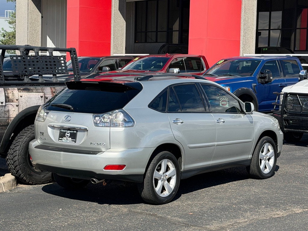 Photo 45 of this LEXUS RX
