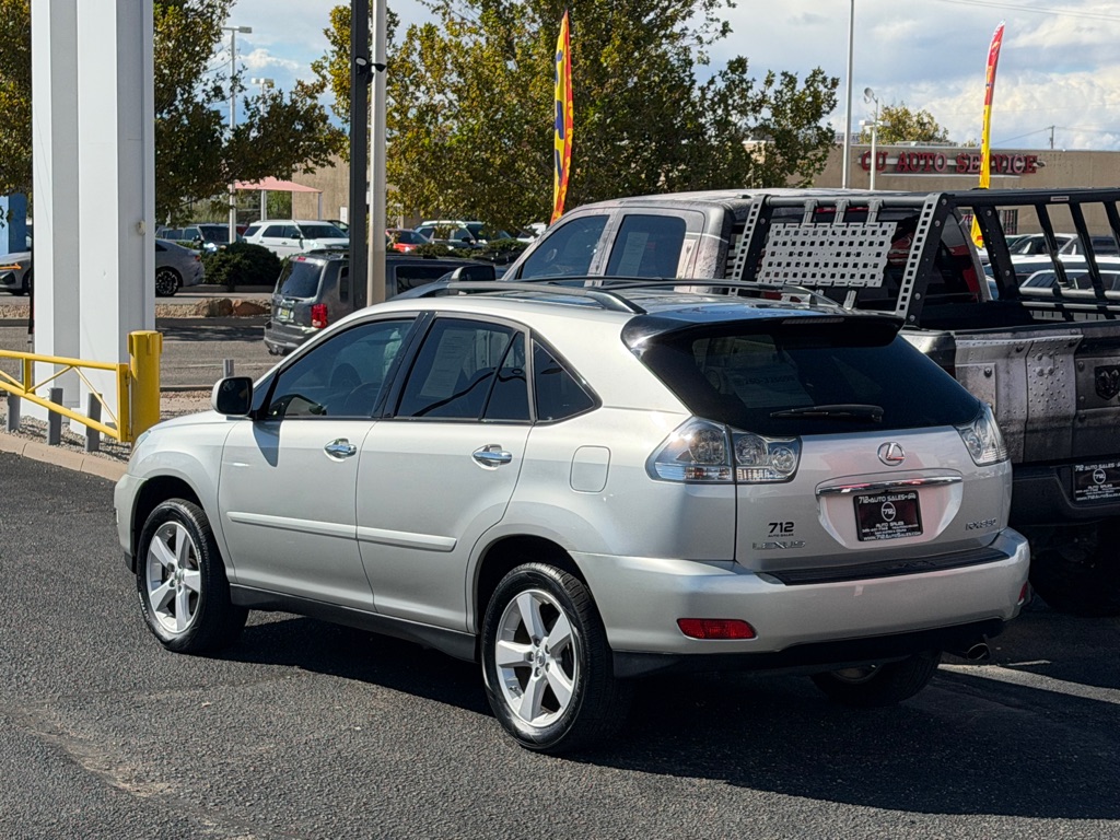 Photo 41 of this LEXUS RX
