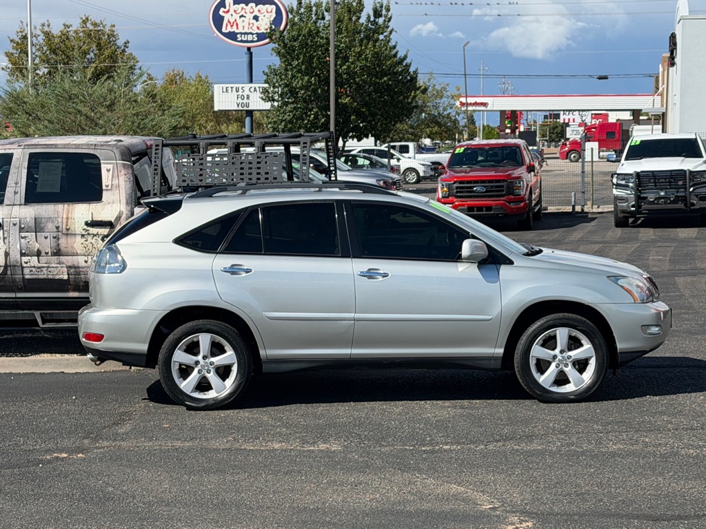 Photo 48 of this LEXUS RX