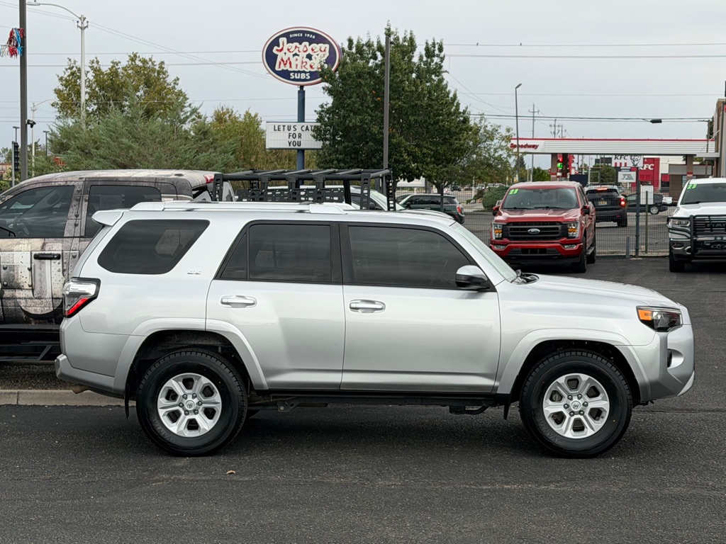 Photo 48 of this TOYOTA 4RUNNER