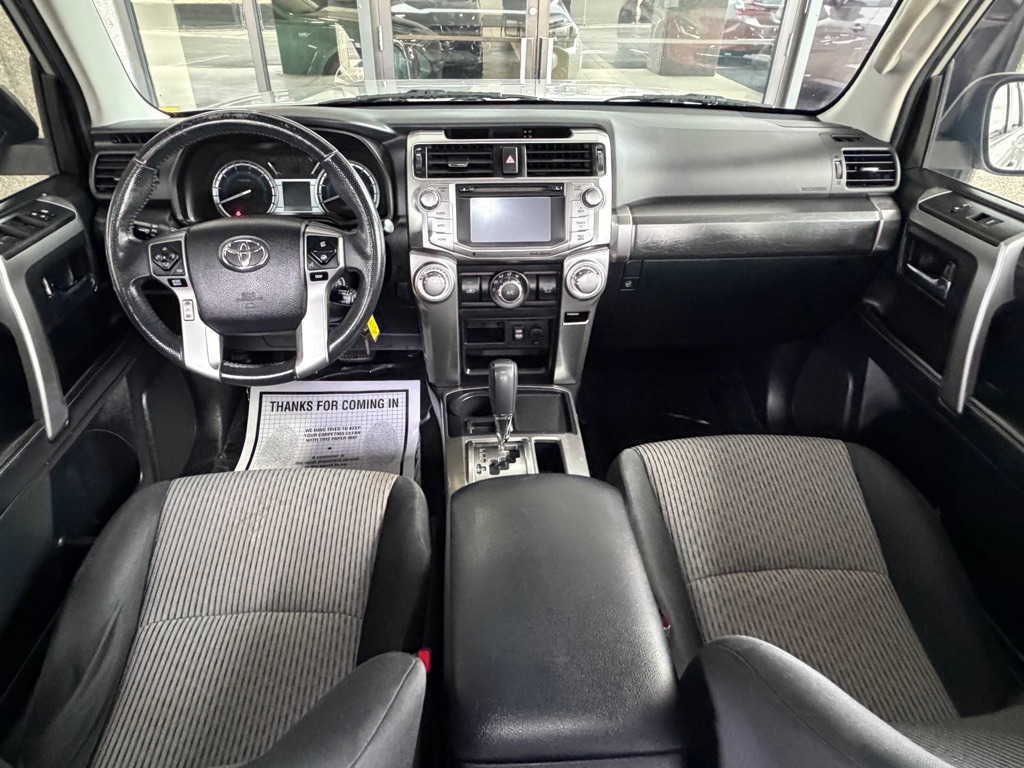 Photo 24 of this TOYOTA 4RUNNER