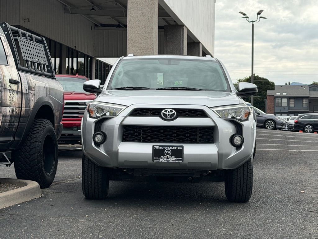 Photo 37 of this TOYOTA 4RUNNER