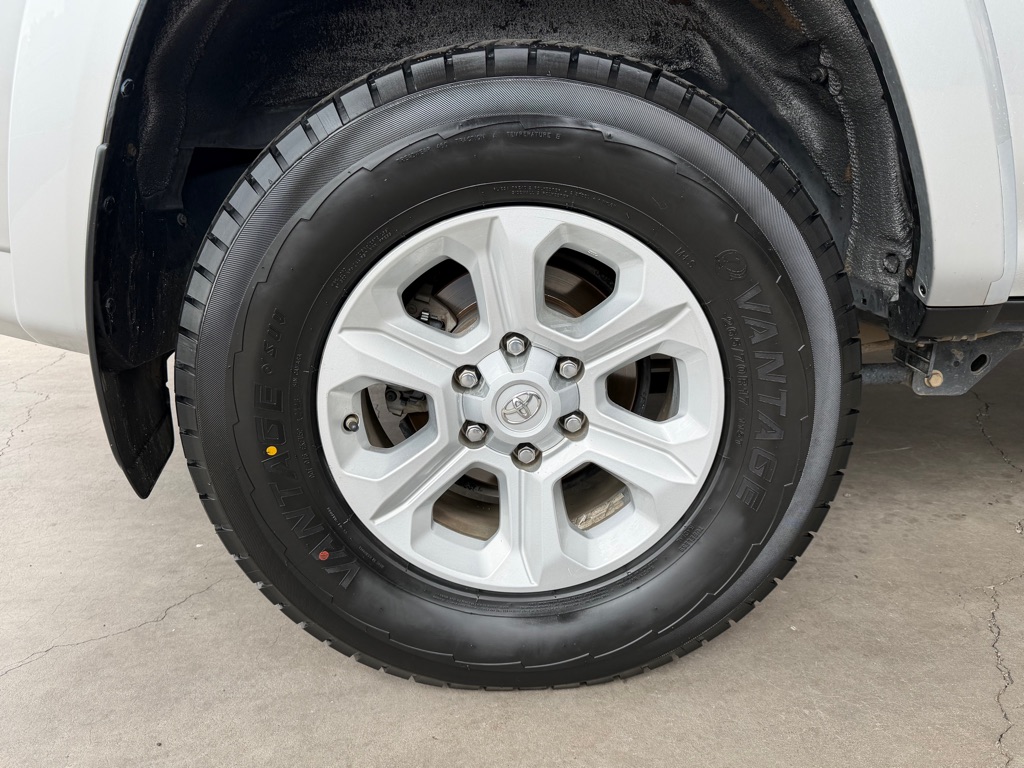 Photo 55 of this TOYOTA 4RUNNER
