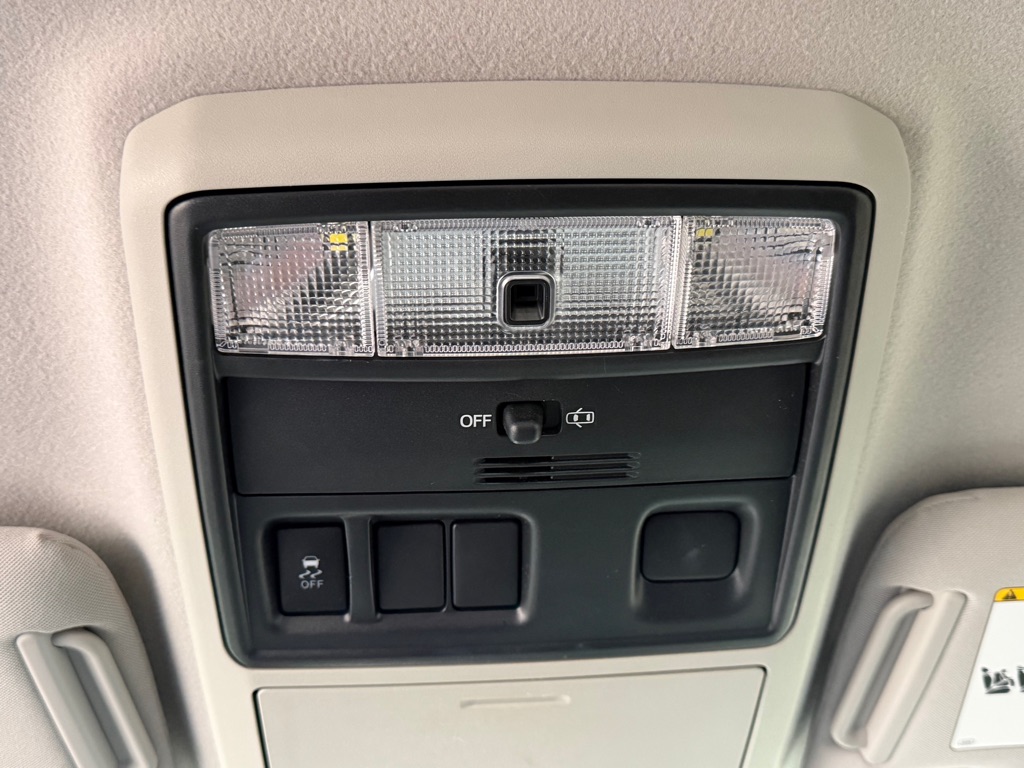 Photo 16 of this TOYOTA 4RUNNER