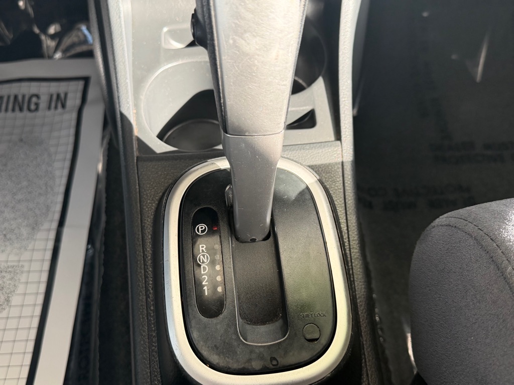 Photo 13 of this NISSAN VERSA