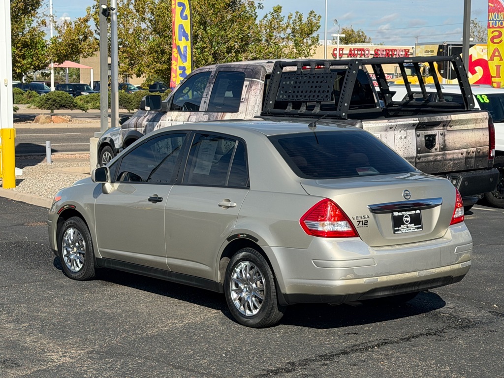 Photo 42 of this NISSAN VERSA