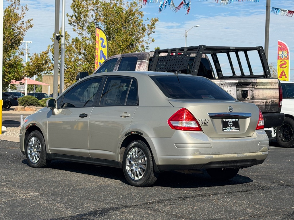 Photo 43 of this NISSAN VERSA