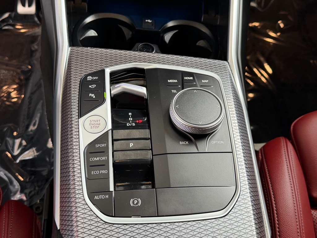 Photo 16 of this BMW M340I