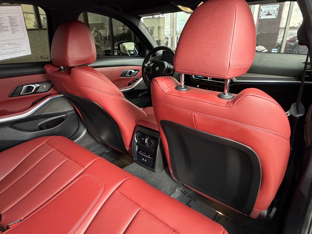 Photo 30 of this BMW M340I
