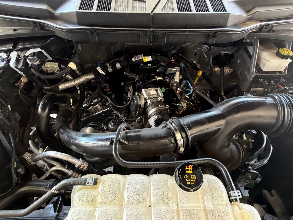 Photo 54 of this FORD F150