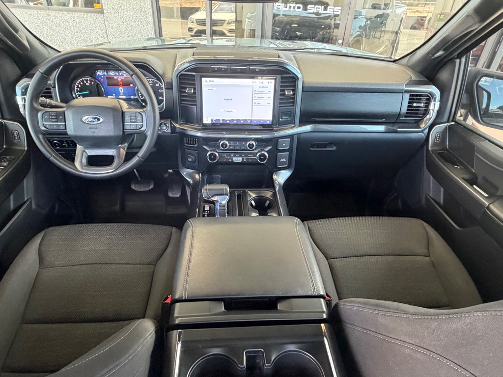 Photo 25 of this FORD F150