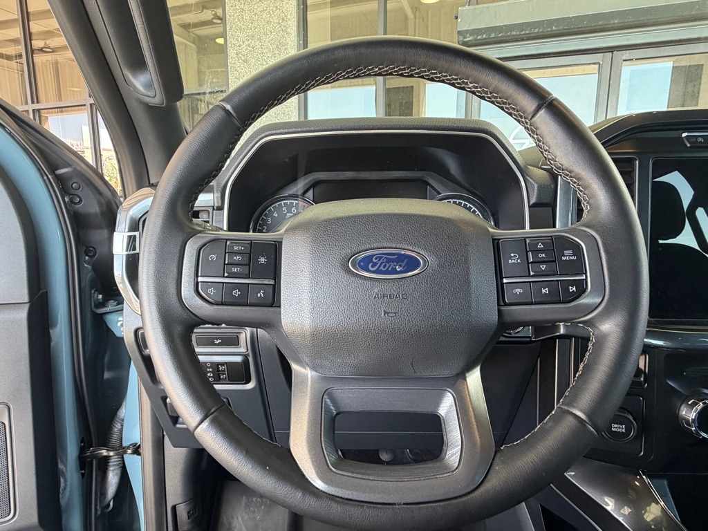 Photo 8 of this FORD F150
