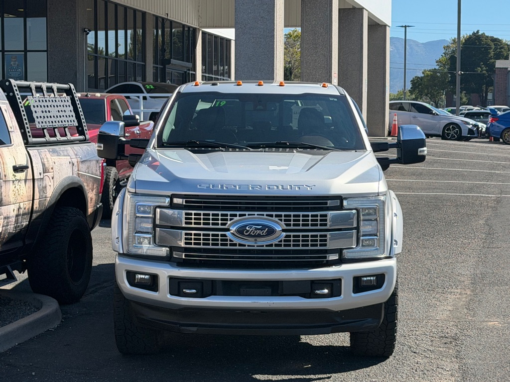 Photo 39 of this FORD F350