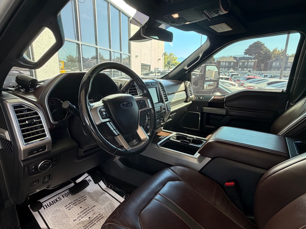 Photo 8 of this FORD F350