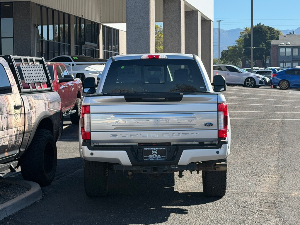 Photo 47 of this FORD F350