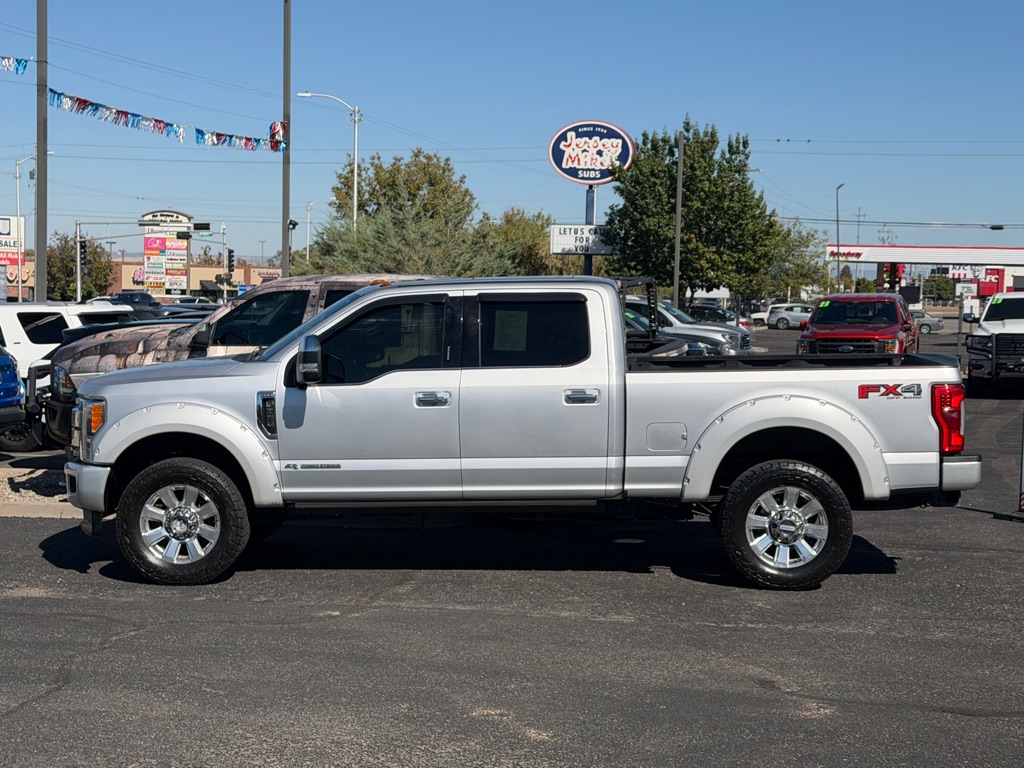 Photo 2 of this FORD F350