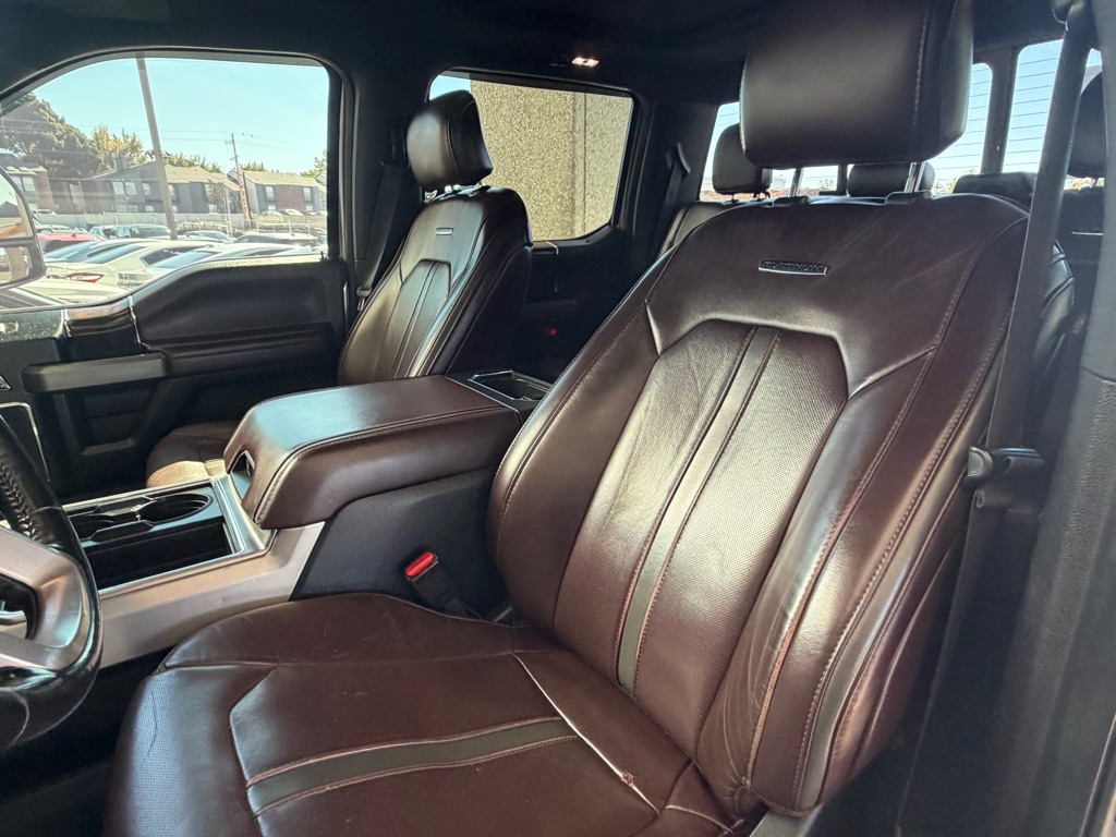 Photo 6 of this FORD F350