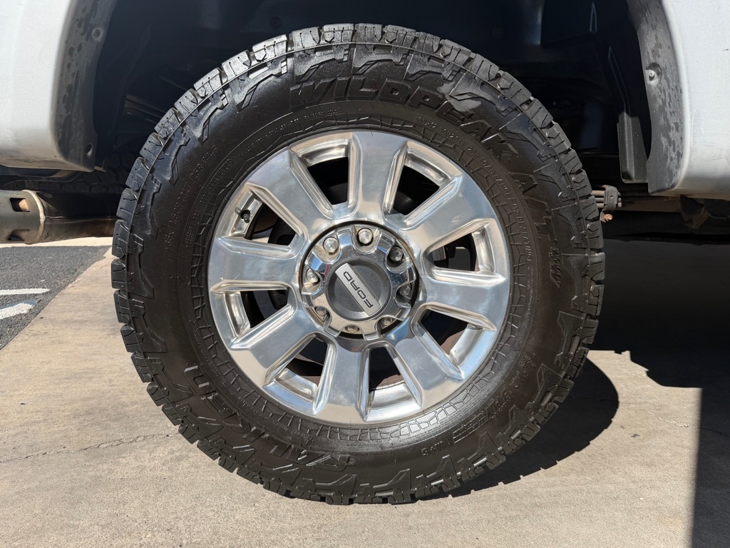 Photo 60 of this FORD F350