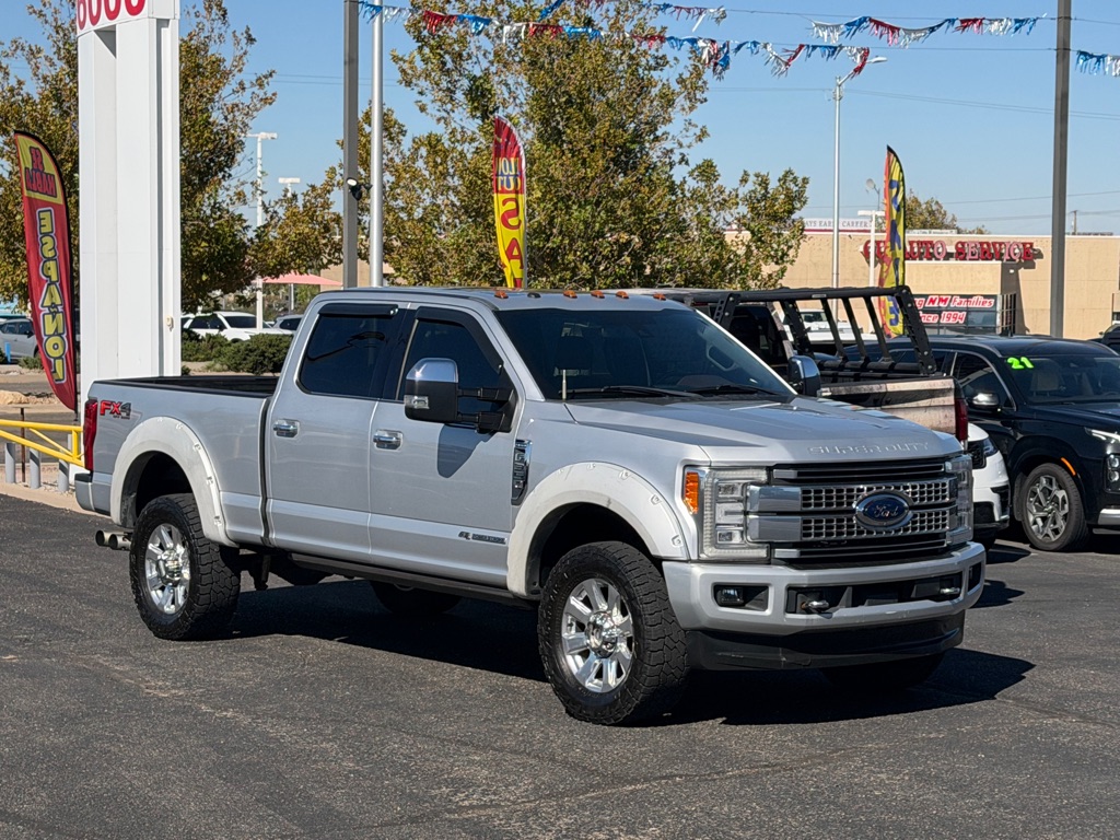 Photo 4 of this FORD F350