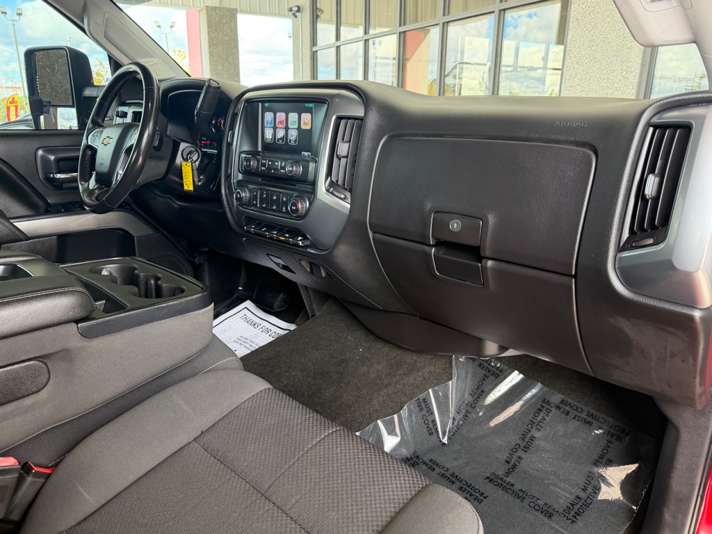 Photo 28 of this CHEVROLET SILVERADO 2500