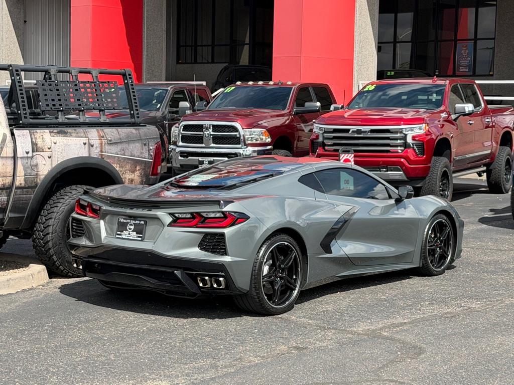 Photo 33 of this CHEVROLET CORVETTE